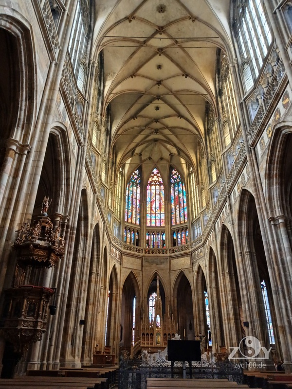 Die Pracht des Prager Doms