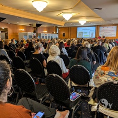 Der Seminarraum ist voll