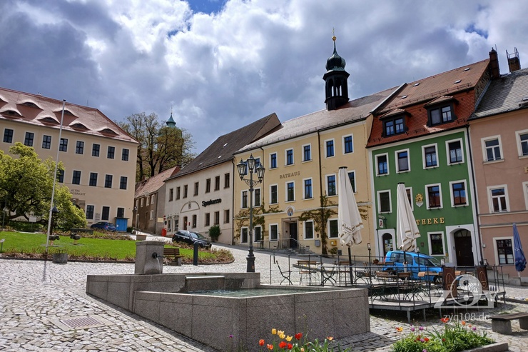 Stolpner Marktplatz vor dem Hotel