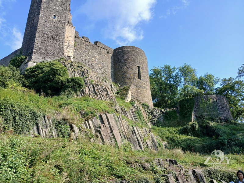 Wieder die Stolpner Burg