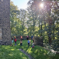 An der Burgmauer lässt sich auch herrlich üben