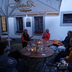 Eine gesellige Runde zur Walpurgisnacht!