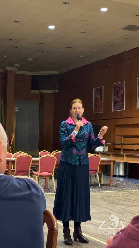 Nataliya Urban: eine Brücke zw. Ost und West