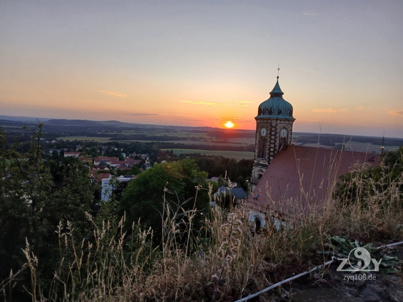 Sonnenuntergang an der Burg