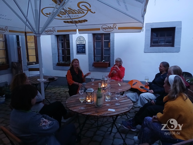 Eine gesellige Runde zur Walpurgisnacht!